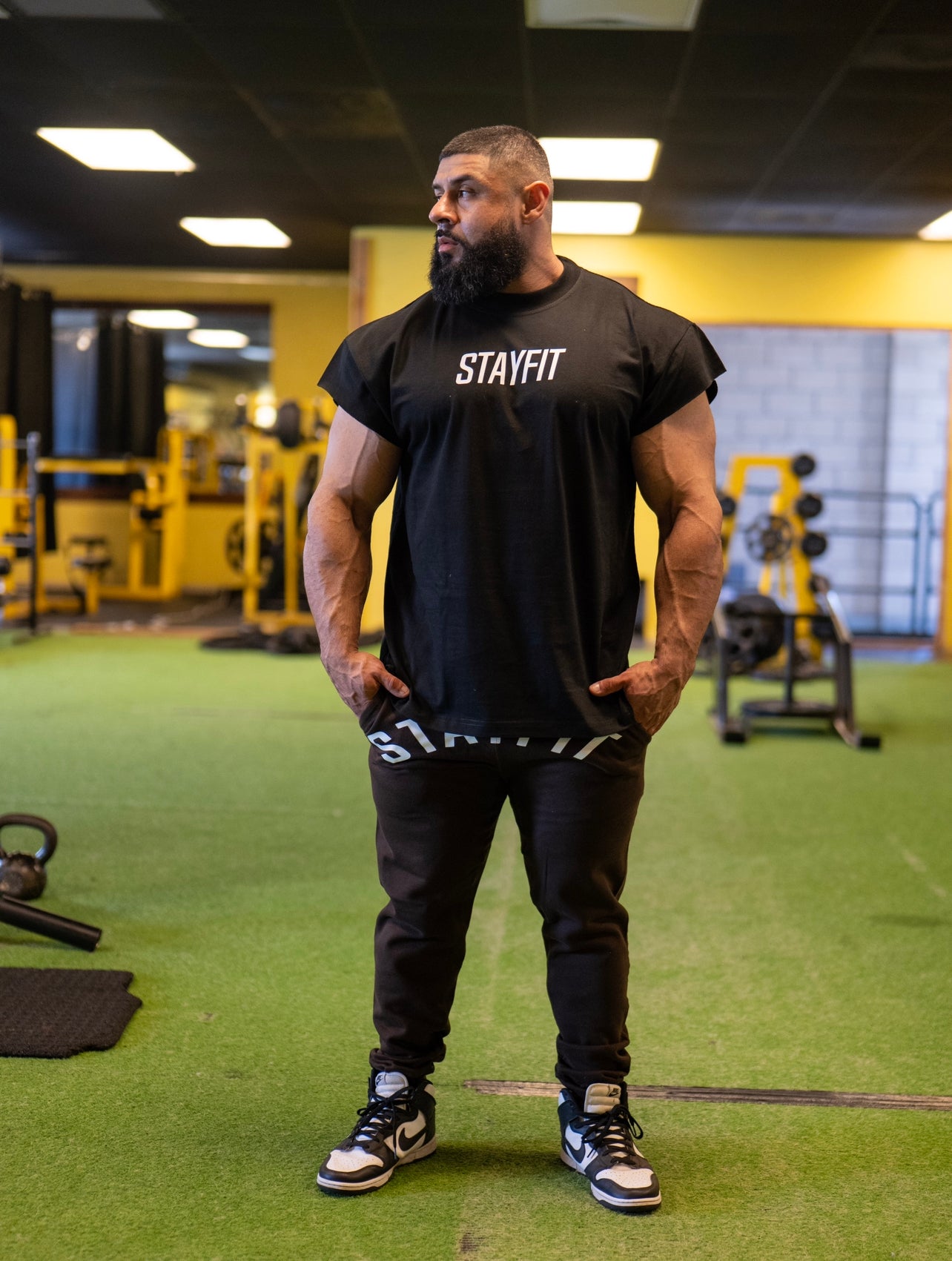 Vertical STAYFIT Oversized Cut Off T Shirt